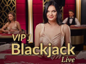 拜仁小将卡多佐：孔帕尼很喜欢我；梦想是为巴西国家队比赛